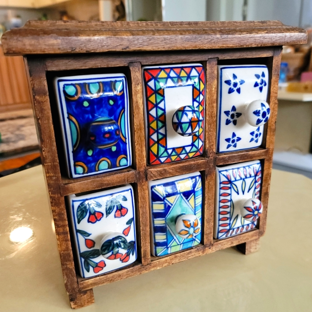 APOTHECARY PIER 1 WOOD CERAMIC PORCELAIN SPICE CABINET BOX TEA JEWELRY 6 DRAWER